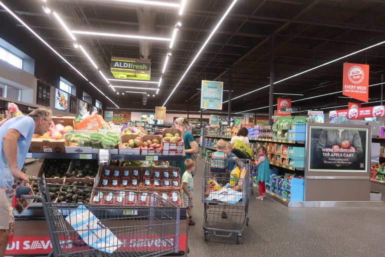 ALDI開店 Cool Japanese in Charlottesville